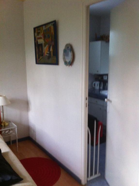 Chambre D'Hotes Dyrslot Saint-Denis-de-Pile Екстериор снимка
